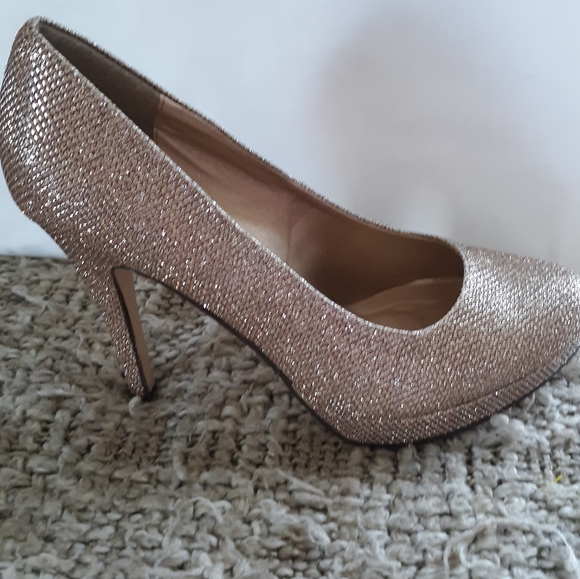 Call it Spring Platforms 9 - Picture 2 of 7